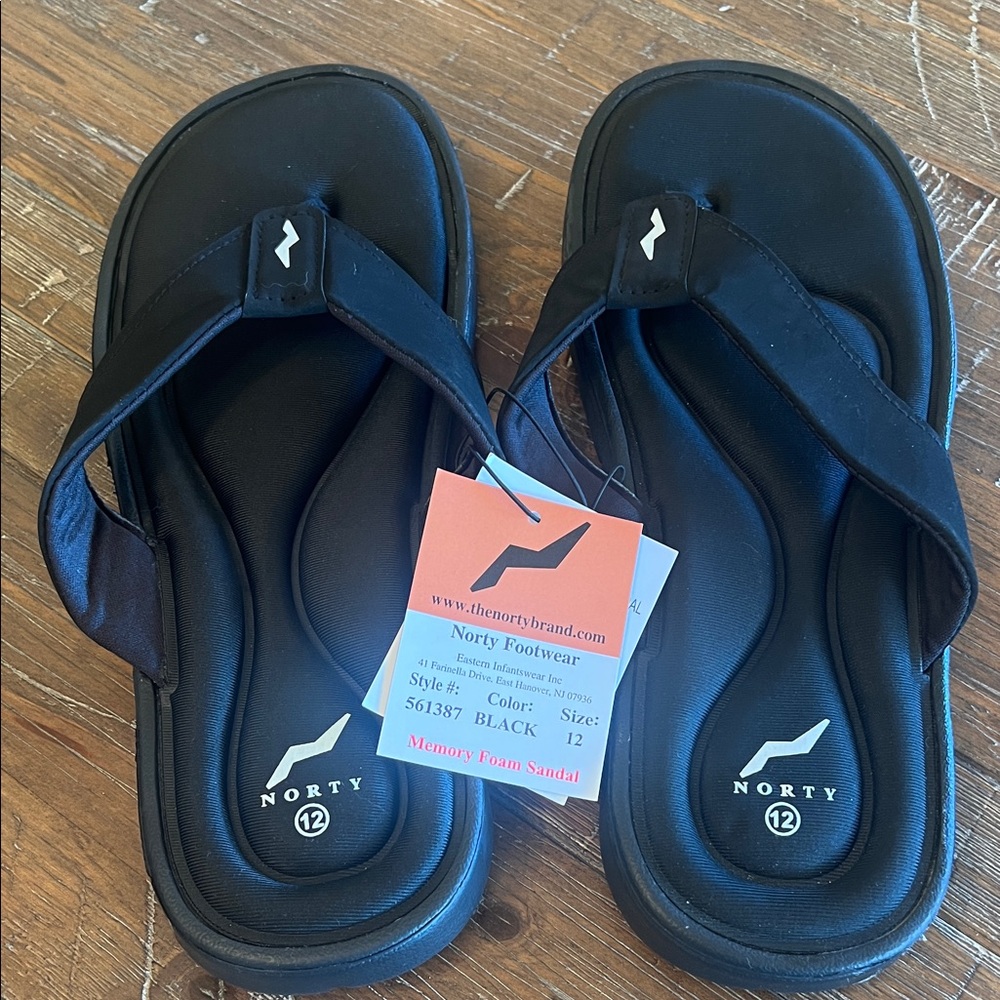 NOR Black Memory Foam Flip Flops New size 12